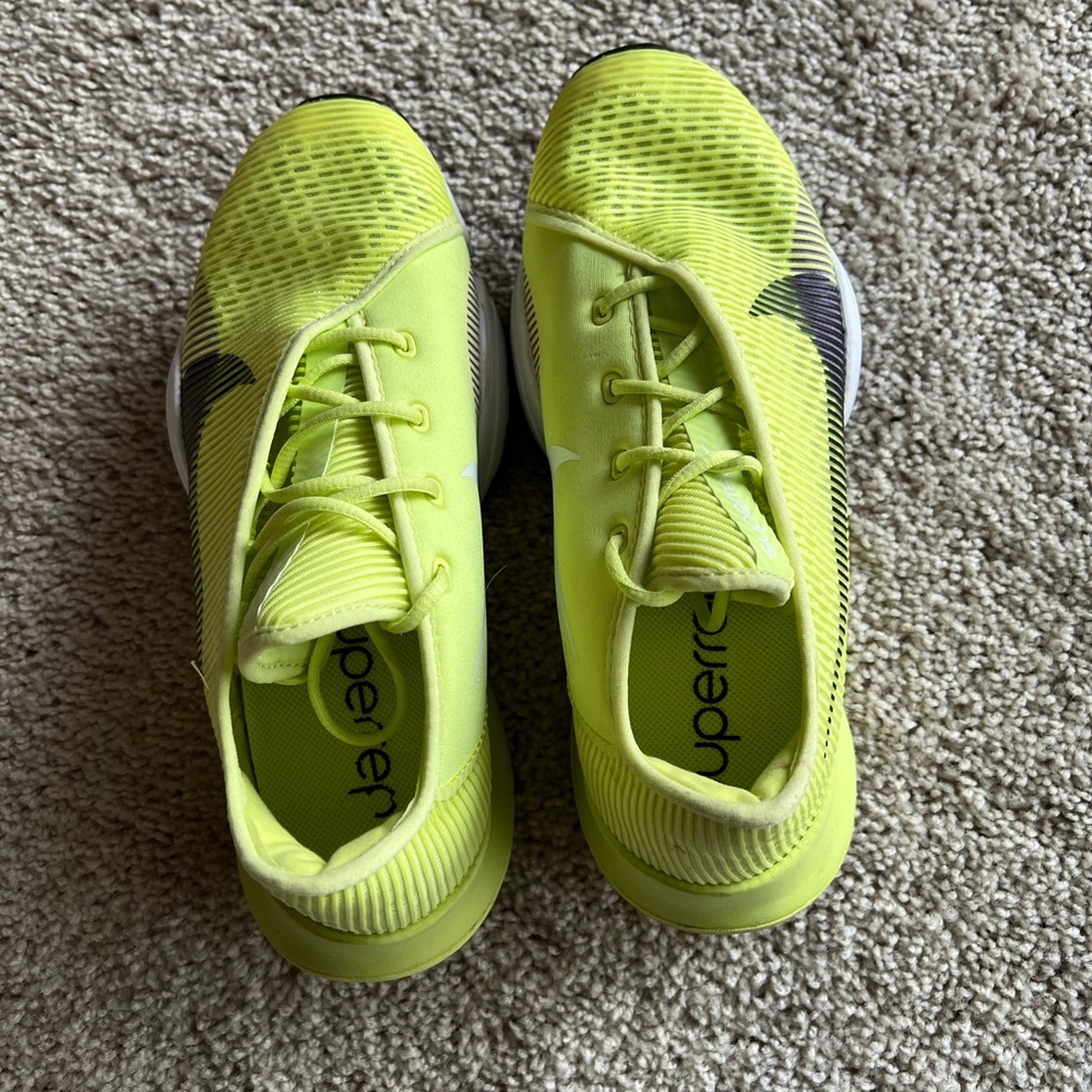 Nike Air Zoom SuperRep. Size 8.